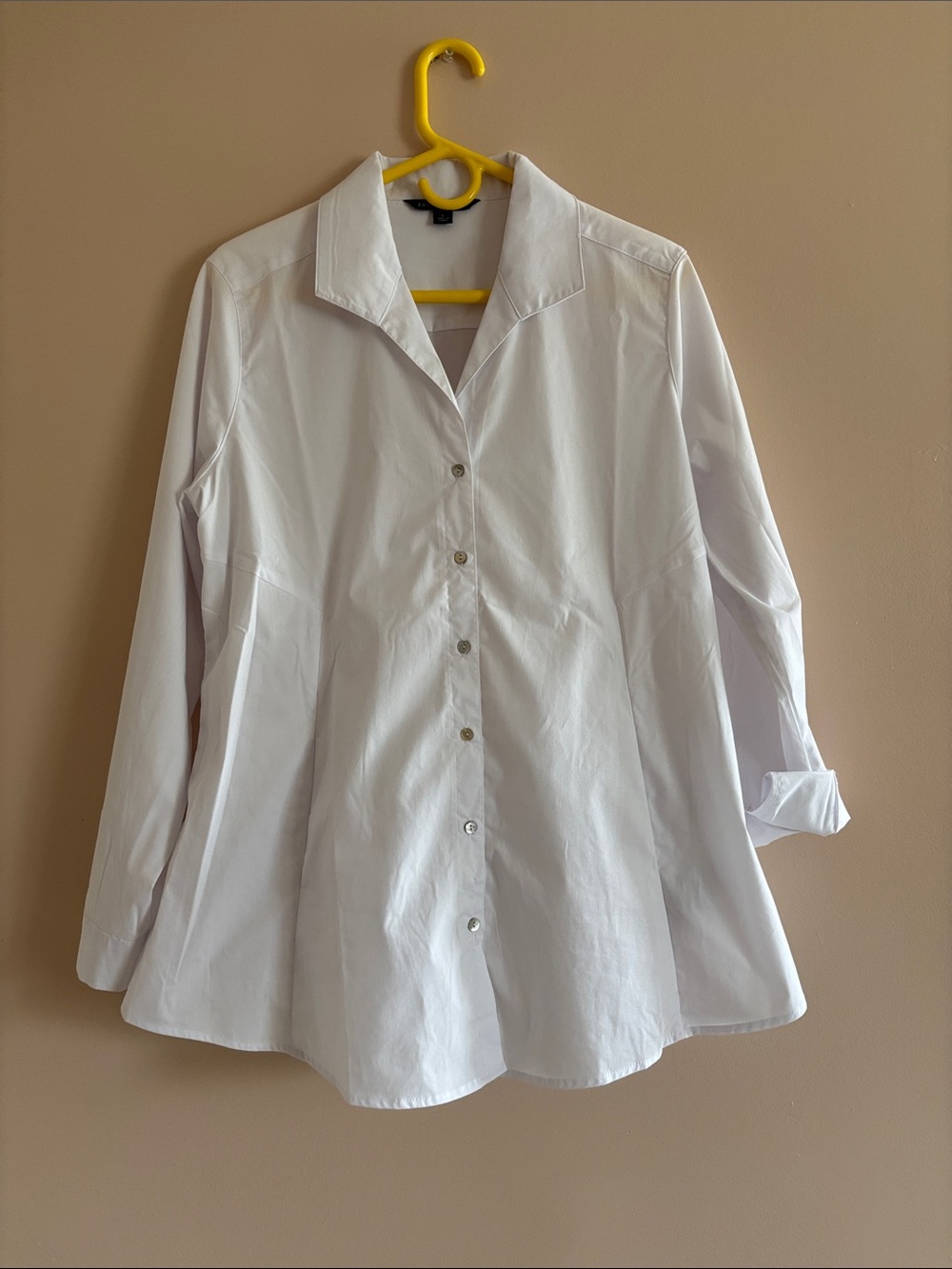 Zac & Rachel White Button-Down Shirt - Picture 2 of 7